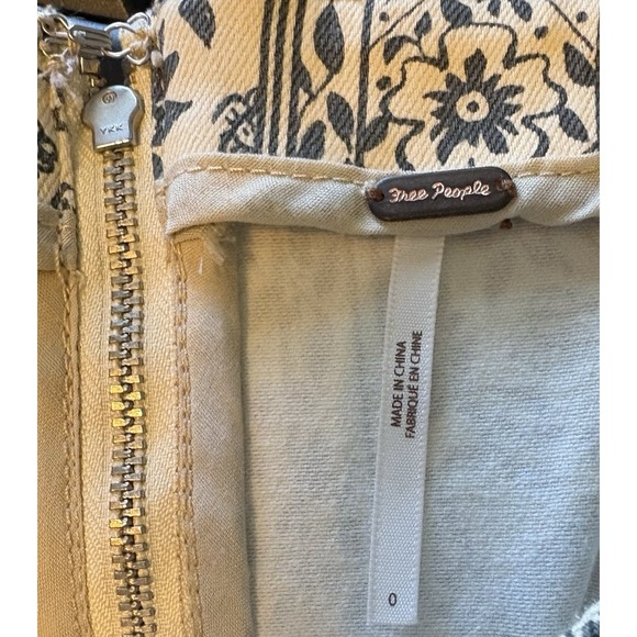 Free People  Mini Skirt Size 0 Modern Femme Macadamia Combo‎ NWT Beige Grey - Picture 6 of 8